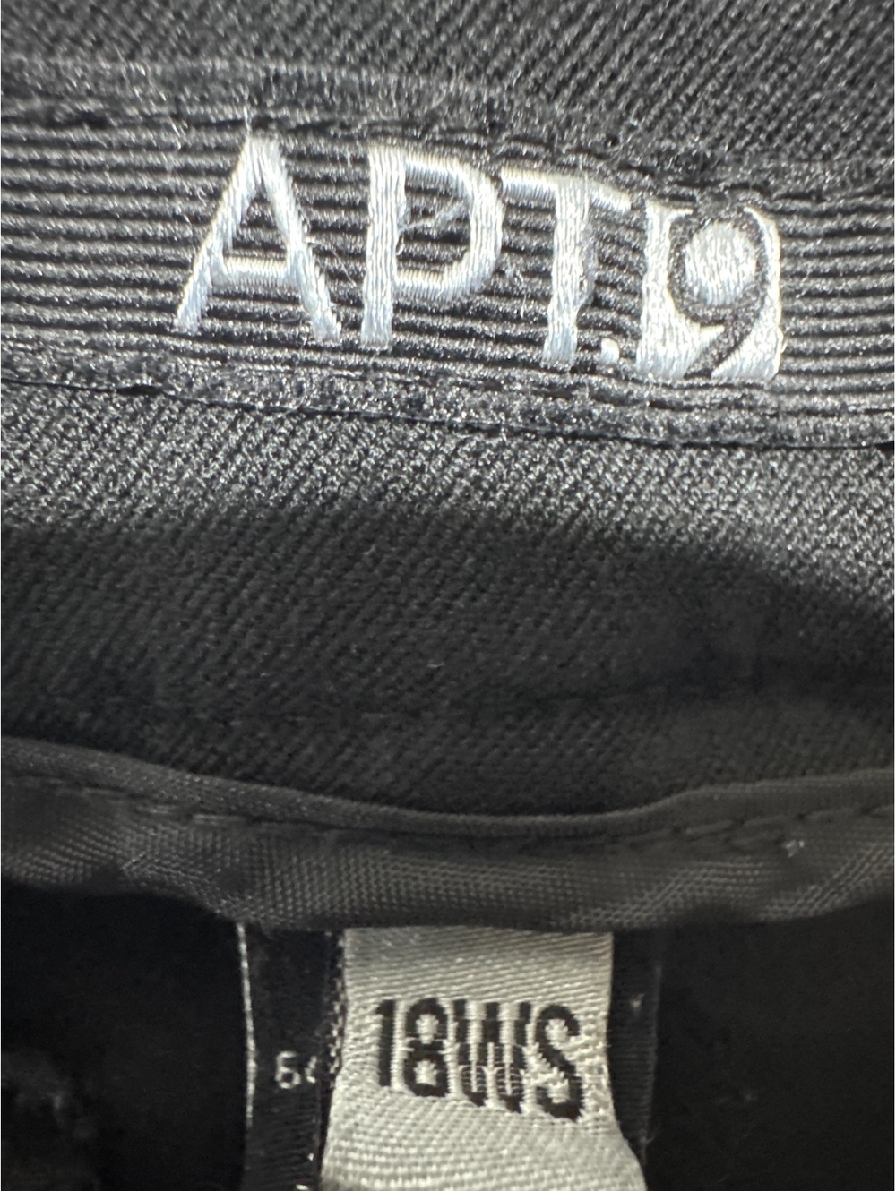 Apt 9 Black Two-Piece Lounge Set - Comfy & Classy!